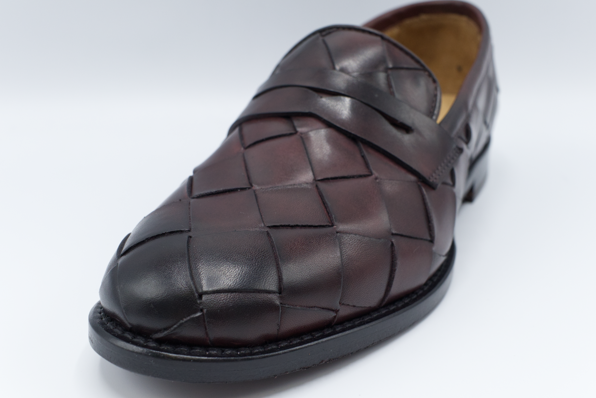 Shop Handmade Italian Leather Women's Woven Loafer in Brown or browse our range of hand-made Italian heels, sandals, and sneakers for men and women in leather or suede. We deliver to the USA and Canada & offer multiple payment plans as well as accept multiple safe & secure payment methods.