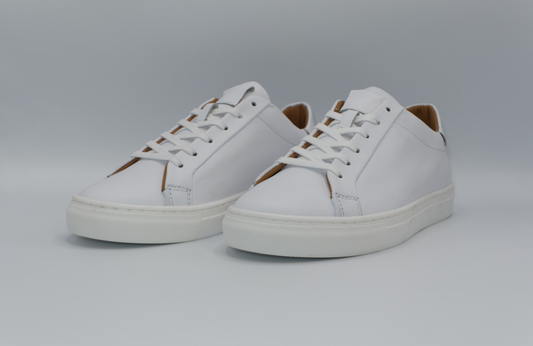 Shop Handmade Italian Leather Sneaker in Blanco or browse our range of hand-made Italian sneakers for men in leather or suede. We deliver to the USA and Canada & offer multiple payment plans as well as accept multiple safe & secure payment methods. Coraf01
