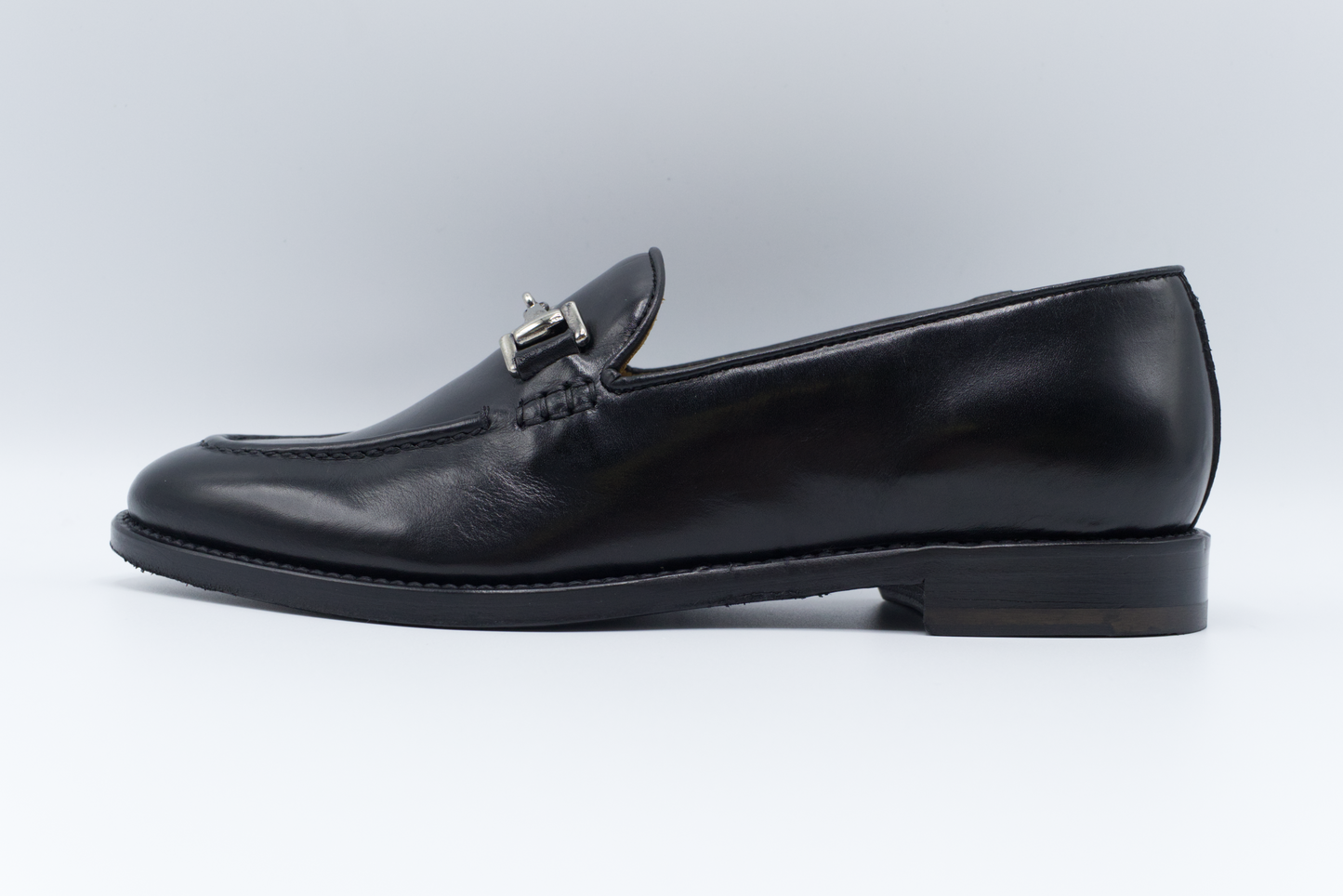 Shop Handmade Italian Women's Horse Bit Loafer in Black or browse our range of hand-made Italian heels, sandals, and sneakers for men and women in leather or suede. We deliver to the USA and Canada & offer multiple payment plans as well as accept multiple safe & secure payment methods. 